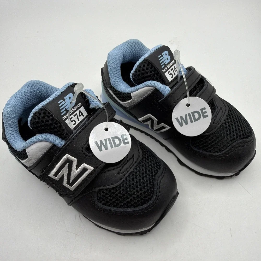 New Balance 574‎ Athletic Shoe New Size 4 Baby/Toddler